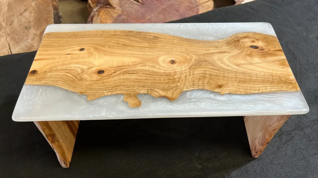 Eucalyptus Lap Tray with White Stone Coat Resin and Foldable Legs