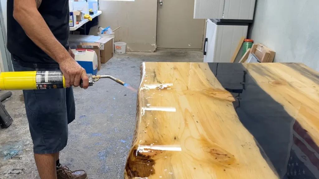 Special attention is paid to the unique characteristics of the live edge