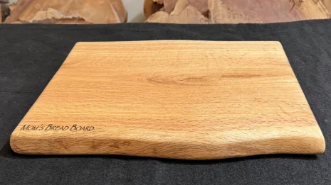 Bread Board with laser engraving Mom's Bread Board Bread Board with laser engraving Mom's Bread Board