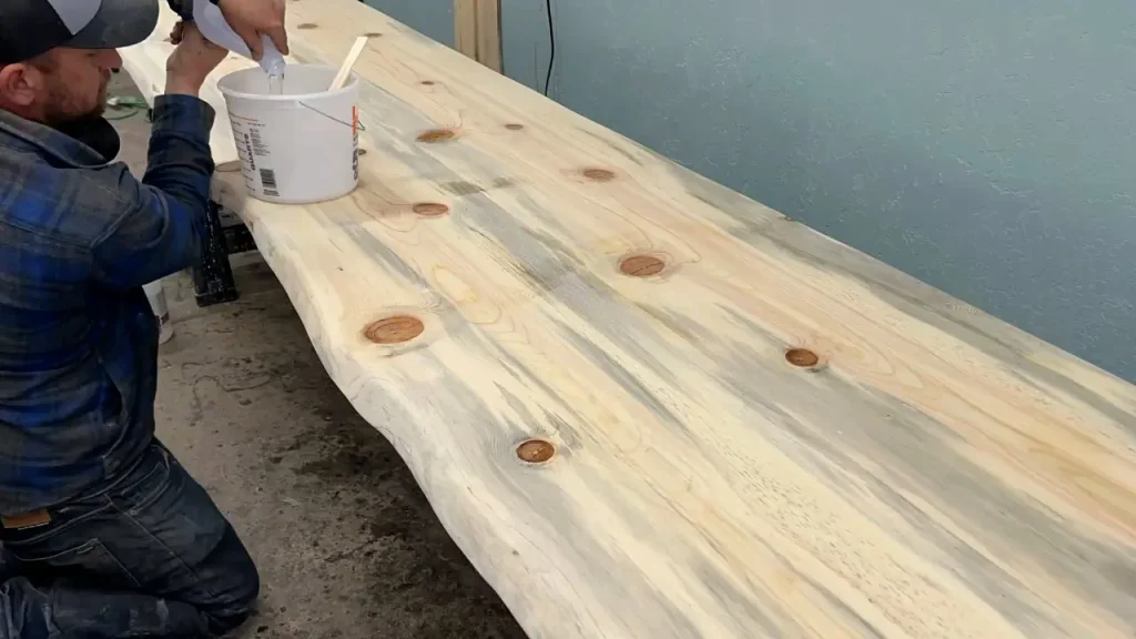 Pouring Resin