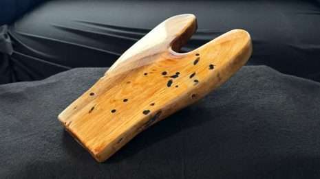 Boot Pull Pine