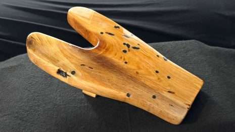 Boot Pull Pine