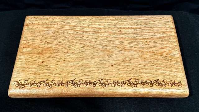 Cutting Board Red Oak Medium