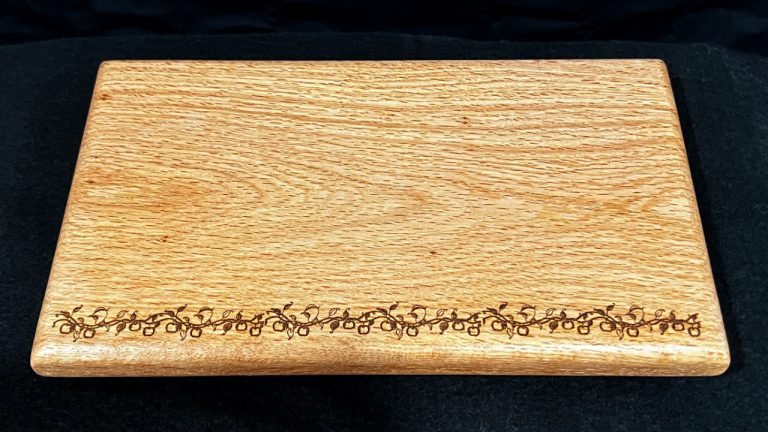 Cutting Board Red Oak Medium