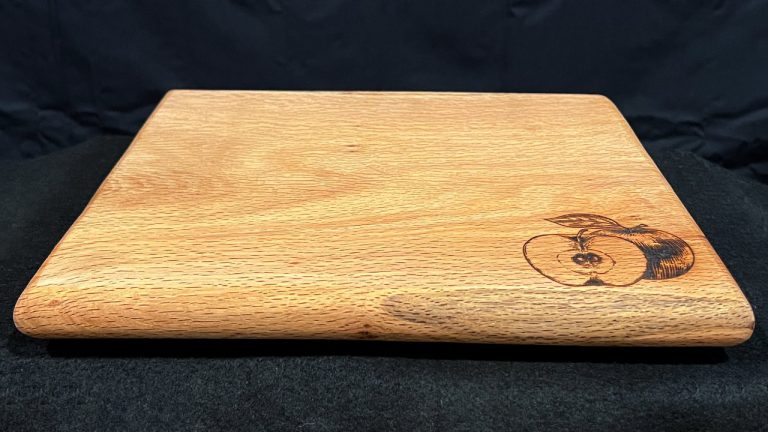 Cutting Board Red Oak Medium