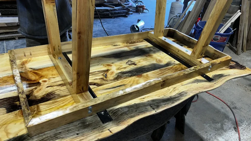 Pine Dining Table Construction