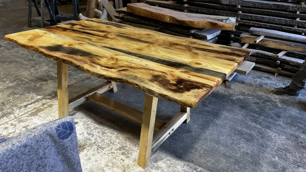 Pine Dining Table Construction