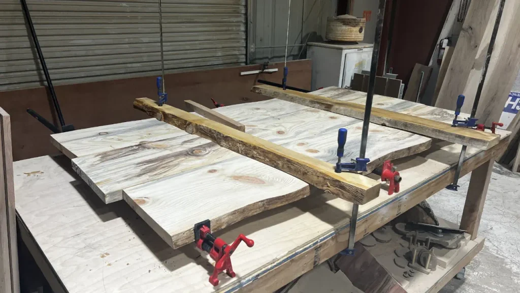 Pine Dining Table Construction