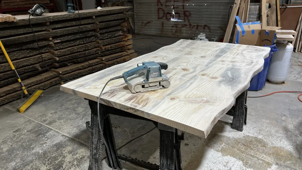 Pine Dining Table Construction